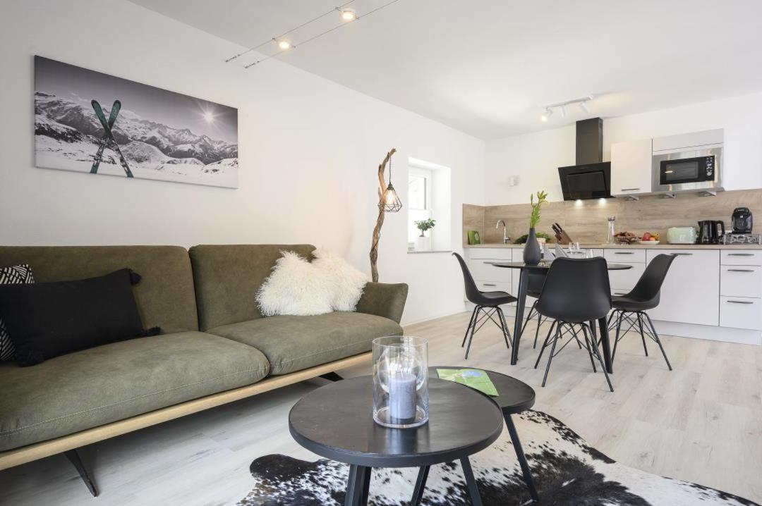 Enzian Apartments غرينو المظهر الخارجي الصورة
